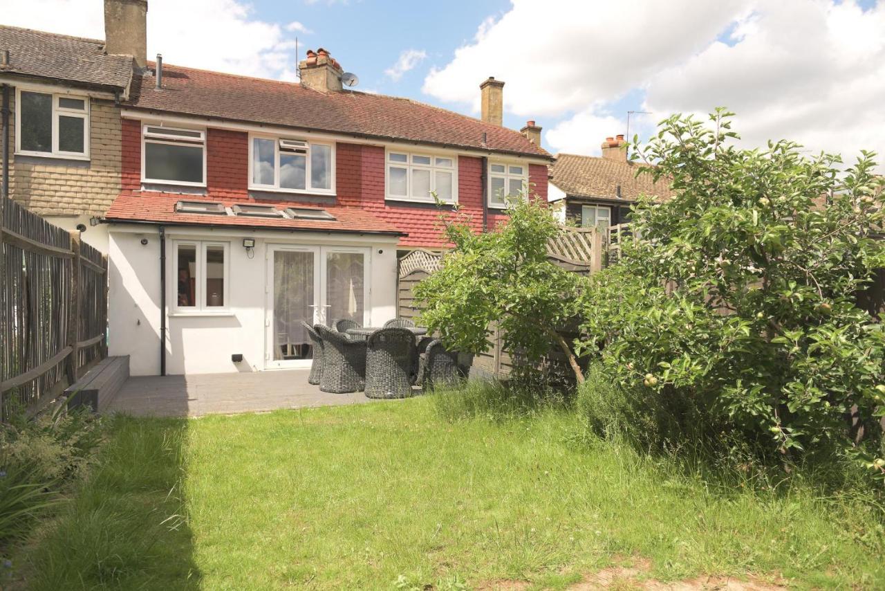 הוילה Surbiton Knollmead House מראה חיצוני תמונה